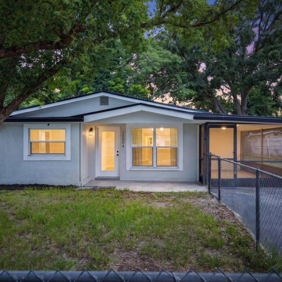 3 Bedroom 2 Bath Home Close to USF